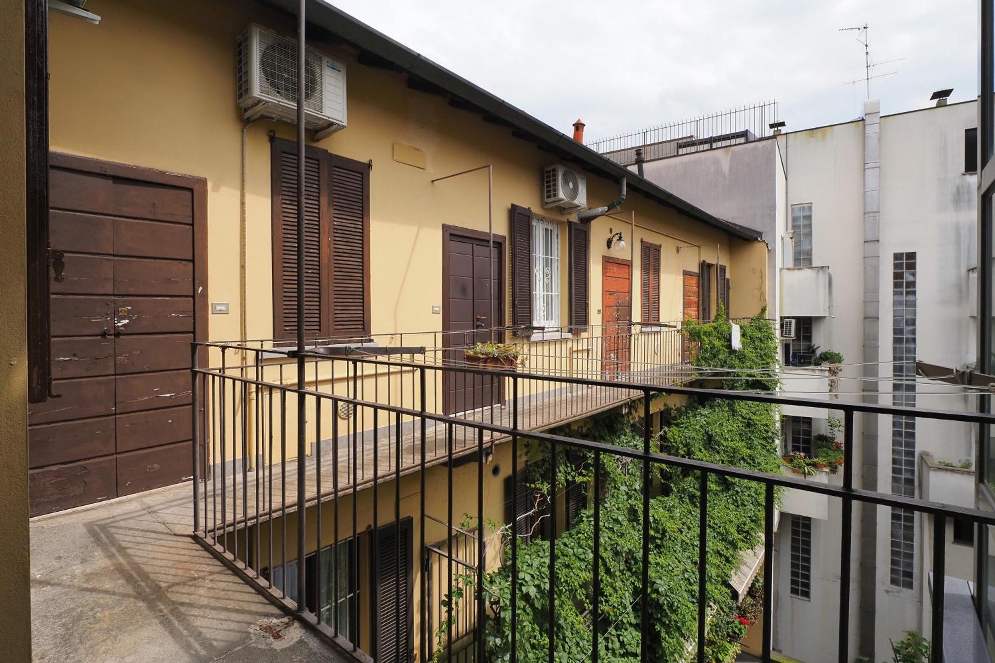 Primopiano - Rosmini Lejlighed Milano Eksteriør billede